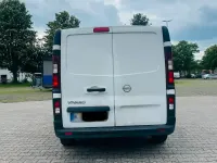 Gebraucht Opel Vivaro 95 PS (69 kW) 2017 Weiß Van / Kleinbus