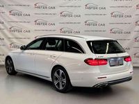 Gebraucht Mercedes E250 211 PS (155 kW) 2018 Polarweiss Kombi
