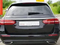 Gebraucht Mercedes E300 Exclusive 320 PS (235 kW) 2022 Schwarz Kombi