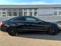 Gebraucht Mercedes E250 204 PS (150 kW) 2011 Schwarz Coupé