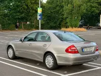 Gebraucht Mercedes E200 Elegance 163 PS (119 kW) 2004 Grau Limousine