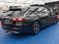 Gebraucht Mercedes E220 Advanced 197 PS (144 kW) 2025 Metalliclack graphitgrau Kombi