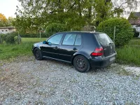 Second-hand VW Golf IV 90 CP (66 kW) 2000 Negru Hatchback