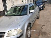 Gebraucht VW Passat 150 PS (110 kW) 2001 Silber Limousine