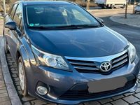 Gebraucht Toyota Avensis Life 2012 Grau Kombi