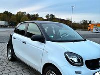 Gebraucht Smart ForFour Electric Drive 60 kW (82 PS) 2019 Weiß Limousine