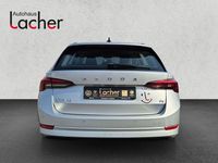 Gebraucht Skoda Octavia Ambition 204 PS (150 kW) 2022 Silber Kombi