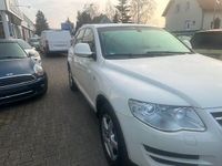 Gebraucht VW Touareg Individual 239 PS (175 kW) 2008 Weiß SUV