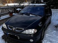 Gebraucht Renault Mégane 107 PS (78 kW) 2001 Schwarz Kleinwagen