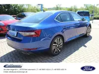 Gebraucht Skoda Superb LAURIN & KLEMENT 280 PS (205 kW) 2022 Nigthfire blue Limousine