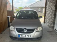 Używany VW Fox 54 KM (39 kW) 2005 Szary Hatchback