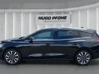 Gebraucht Ford Focus Style 125 PS (91 kW) 2023 Schwarz Kombi