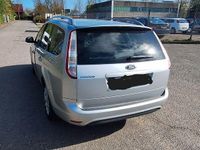Usata Ford Focus 101 CV (74 kW) 2010 Argento Berlina