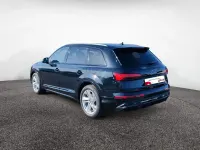 Gebraucht Audi Q7 S-Line 394 PS (289 kW) 2025 Mythosschwarz metallic SUV