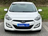 Gebraucht Hyundai i30 Edition 110 PS (80 kW) 2013 Weiß Limousine