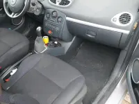 Używany Renault Clio III 88 KM (64 kW) 2006 Srebrny Hatchback