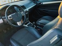 Gebraucht Opel Astra Cabriolet Cosmo 140 PS (102 kW) 2006 Silber Cabrio