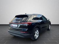 Gebraucht Audi Q4 e-tron Basis 125 kW (170 PS) 2022 Mythosschwarz metallic (metallic) SUV