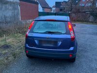 Gebraucht Ford Fiesta 69 PS (50 kW) 2006 Violet Kleinwagen