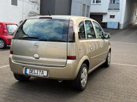 Gebraucht Opel Meriva 90 PS (66 kW) 2009 Gold Van / Kleinbus