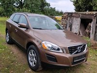 Occasion Volvo XC60 163 ch (119 kW) 2012 Doré SUV