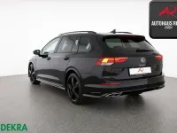 Gebraucht VW Golf VIII R-line 150 PS (110 kW) 2024 Grenadillschwarz Kombi