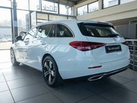 Gebraucht Mercedes C220 Advanced Plus 197 PS (144 kW) 2023 Weiß Limousine