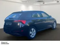 Gebraucht Skoda Scala Active 95 PS (69 kW) 2019 Schwarz Kleinwagen
