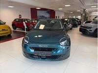 Neu Fiat 600 Business 110 PS (80 kW) 2025 Grün (mare grün) Limousine