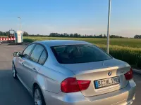 Gebraucht BMW 318 143 PS (105 kW) 2010 Silber Limousine