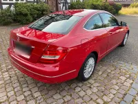 Gebraucht Mercedes C180 156 PS (114 kW) 2011 Rot Coupé