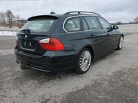 Gebraucht BMW 325 197 PS (144 kW) 2008 Schwarz Kombi