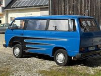 Second-hand VW T3 92 CP (67 kW) 1990 Albastru Van