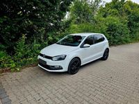Gebraucht VW Polo Comfortline 75 PS (55 kW) 2015 Weiß Limousine