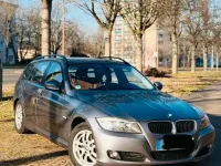 Gebraucht BMW 320 177 PS (130 kW) 2009 Grau Kombi
