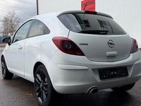 Gebraucht Opel Corsa Edition 80 PS (58 kW) 2009 Weiß Kleinwagen