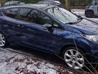 Gebraucht Ford Fiesta Champions Edition 82 PS (60 kW) 2012 Blau Kleinwagen