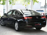 Gebraucht Opel Insignia Innovation 165 PS (121 kW) 2017 Schwarz Limousine