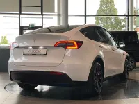 Usado Tesla Model Y RWD 219 kW (299 CV) 2023 Blanco SUV