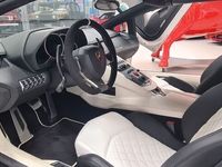 Gebraucht Lamborghini Aventador 700 PS (514 kW) 2015 Weiß Cabrio