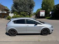 Usata Seat Leon Reference 105 CV (77 kW) 2011 Argento Utilitaria