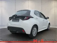 Gebraucht Toyota Yaris Basis 72 PS (52 kW) 2022 Weiß Kleinwagen