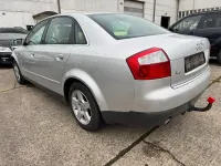 Używany Audi A4 130 KM (95 kW) 2001 Srebrny Sedan/Limuzyna