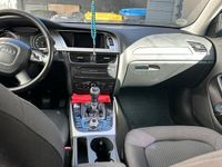 Gebraucht Audi A4 105 PS (77 kW) 2010 Schwarz Kombi