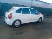 Gebraucht Citroën Xsara Picasso 110 PS (80 kW) 2009 Weiß Van / Kleinbus