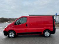 Gebraucht Renault Trafic 115 PS (84 kW) 2010 Rot Van / Kleinbus