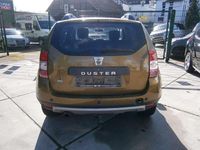 Gebraucht Dacia Duster Prestige 125 PS (91 kW) 2016 Altaigrün SUV