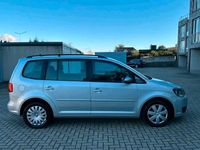 Gebraucht VW Touran 140 PS (102 kW) 2012 Silber Van / Kleinbus