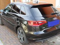 gebraucht Audi A3 Sportback A3 1.6 TDI (clean diesel) Attraction