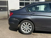 Gebraucht BMW 318 Sport Line 143 PS (105 kW) 2012 Grau Limousine